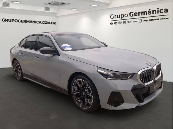 BMW 530e 2.0 TWINPOWER PHEV M SPORT AUTOMÁTICO BMW 530e 2.0 TWINPOWER PHEV M SPORT AUTOMÁTICO